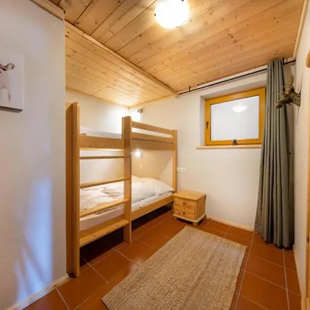 Juri Apartment