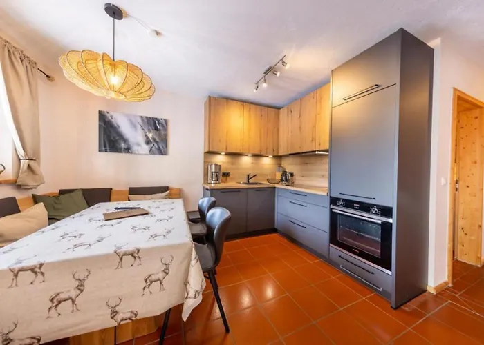 Juri Hochkrimml Apartman *